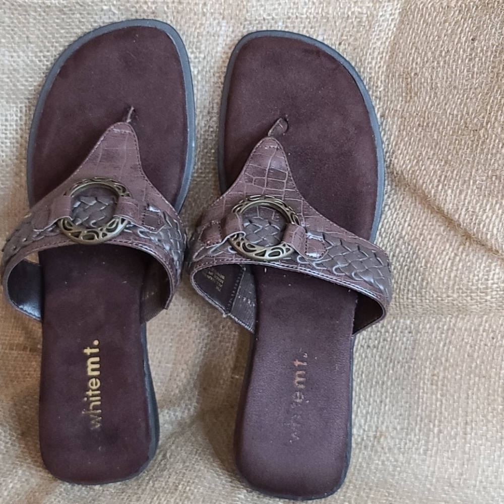 White Mt. Faux Leather/suede sandals size 7